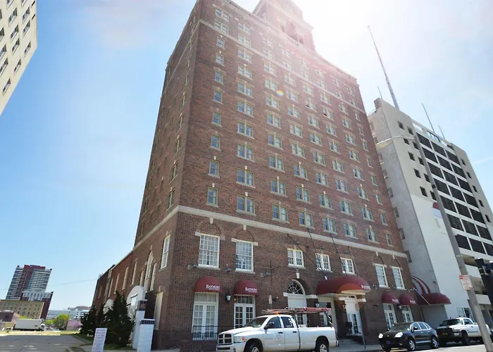 Cheap hotel: Madison Hotel Boardwalk